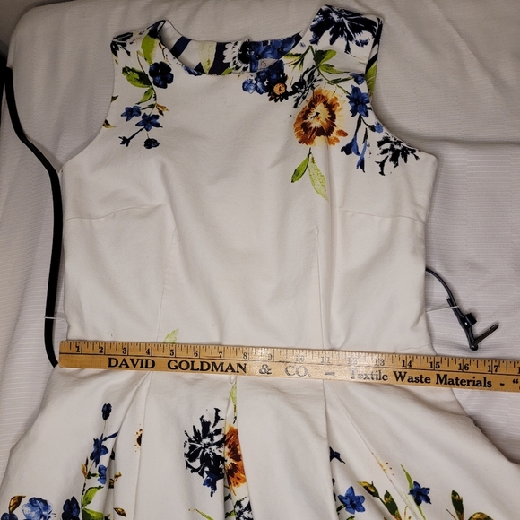 Signature Darby Established 1962 Floral Fit & Flare Tea Length Dress sz 10 - Picture 10 of 16